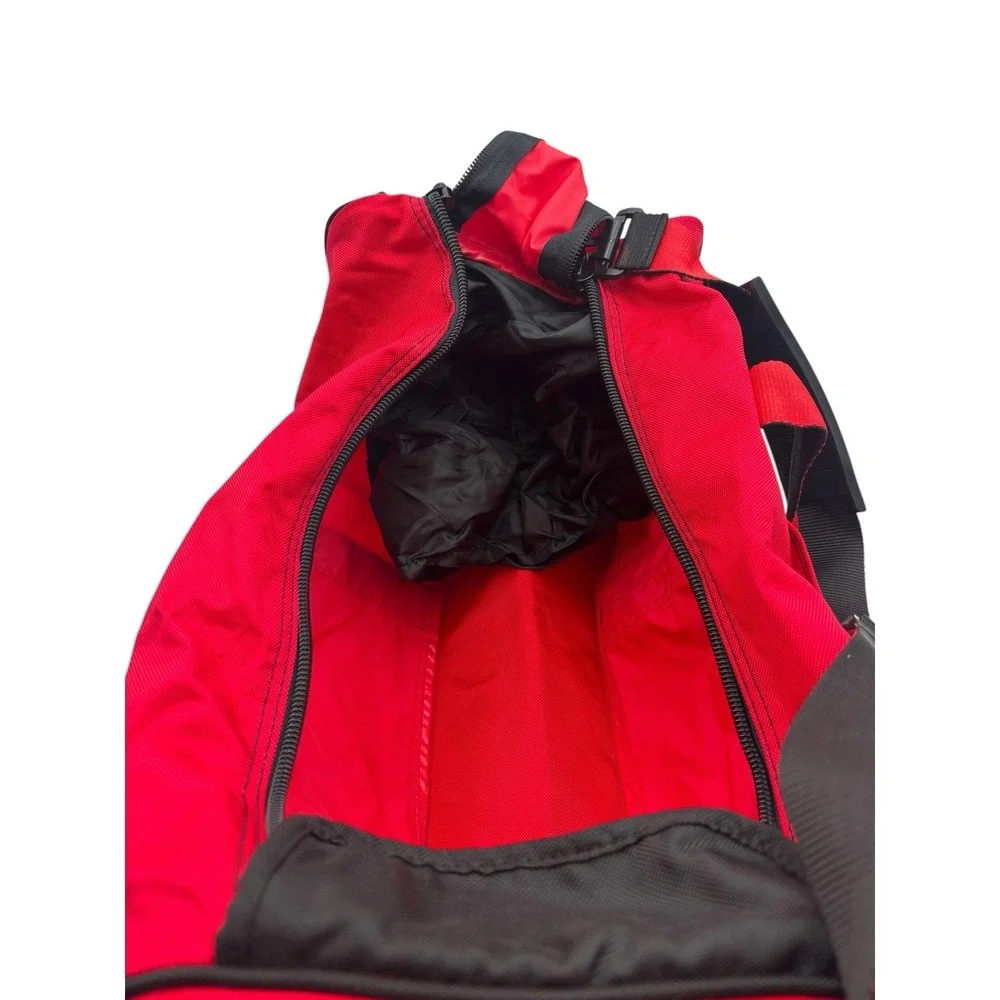 Vintage large Marlboro Adventure Team Duffel Bag Tote Travel Sport +water bottle